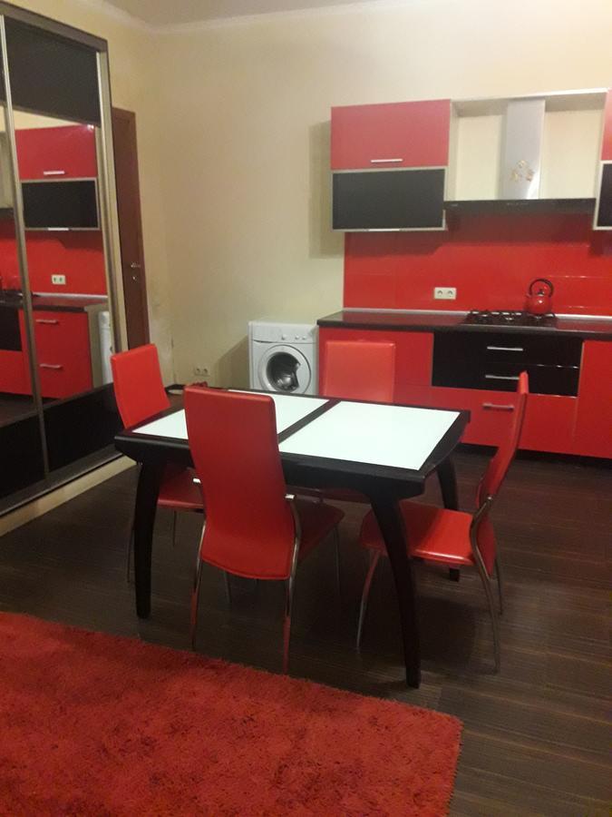 Kak Doma Aparthotel Odessa Exterior photo